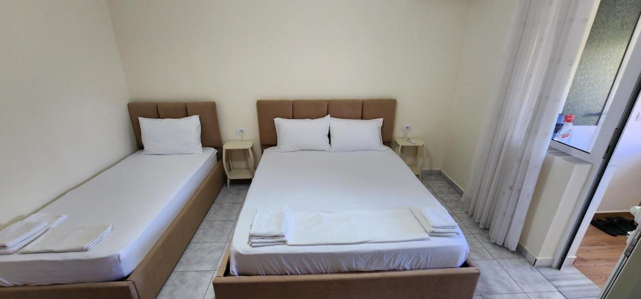 Apartament Teuta Përmet Zewnętrze zdjęcie